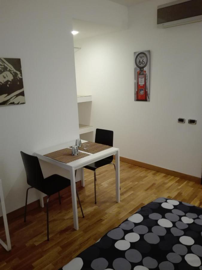 B&B Stazione Latina Sermoneta Exterior foto